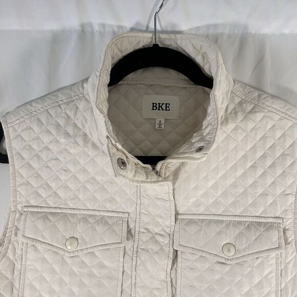 BKE Vest Women's Small White Quilted Zip Snap Polyester Turtlneck Pockets - Picture 2 of 9